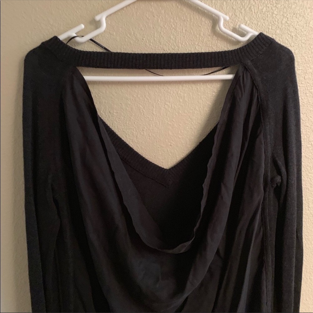 Lululemon Unity Pullover - Picture 8 of 8